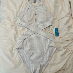 CUPSHE Women’s One Piece Swimsuit